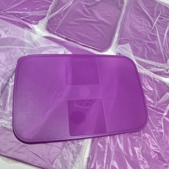 NOS VINTAGE TUPPERWARE FREEZER MATES SET OF 14 PIECES PURPLE LIDS 1990S STORAGE - Picture 5 of 15